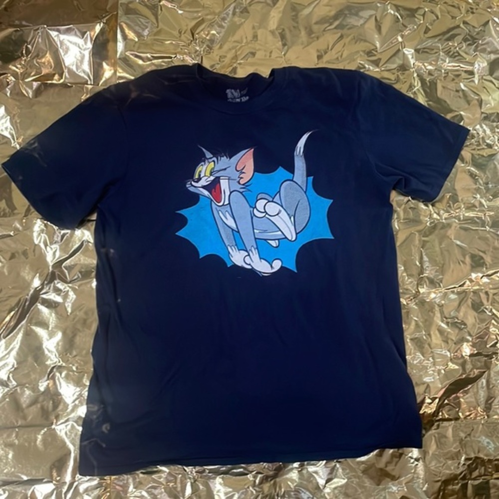 retro Tom & Jerry shirt